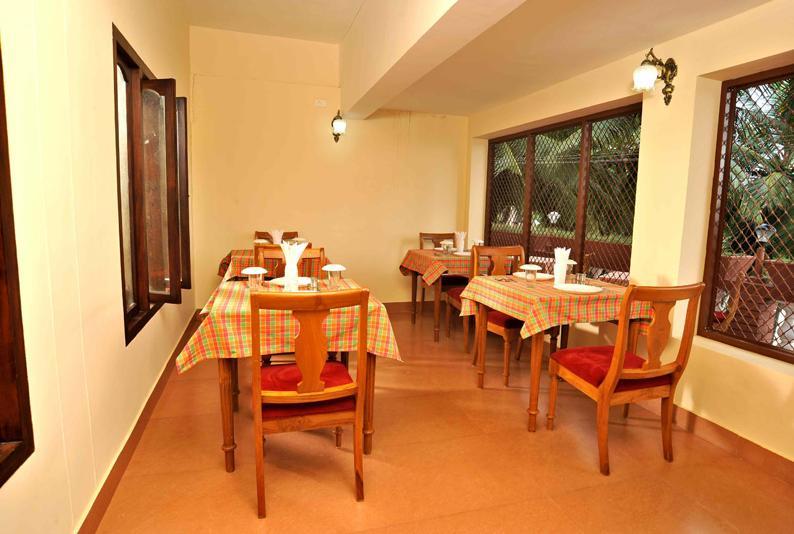Vijaya Varma Beach Resort Kovalam Exterior foto